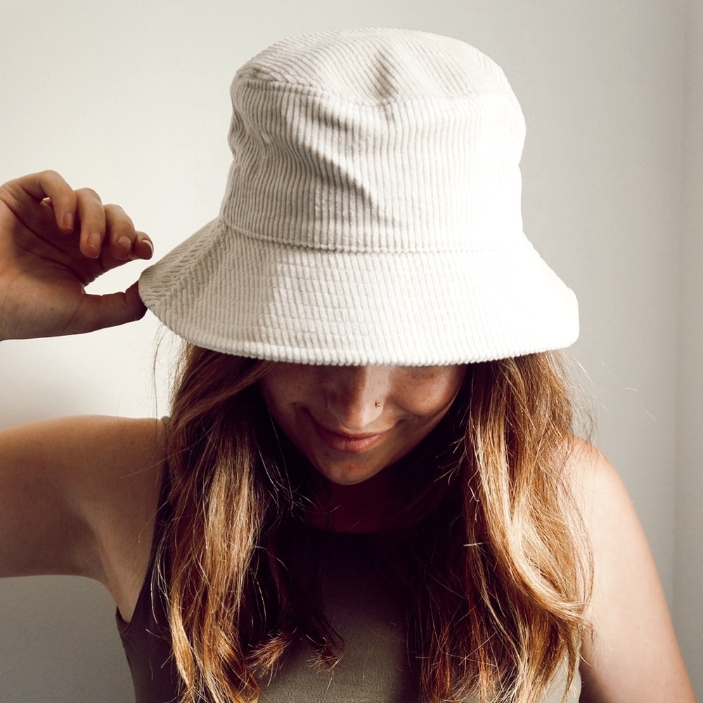 Cream corduroy bucket hat